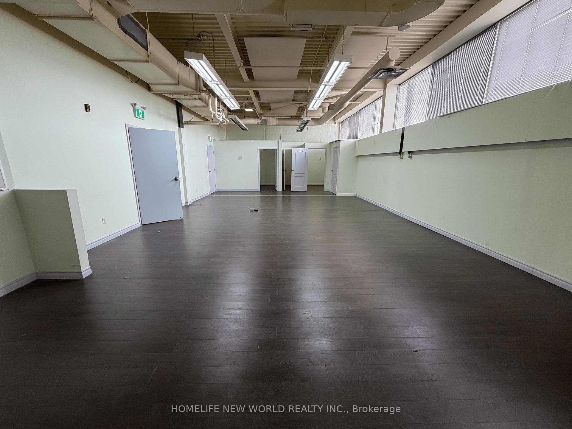 41 Metropolitan Road Unit 203, Dorset Park / Kennedy Park, ON M1R 2T5 - Photo 1