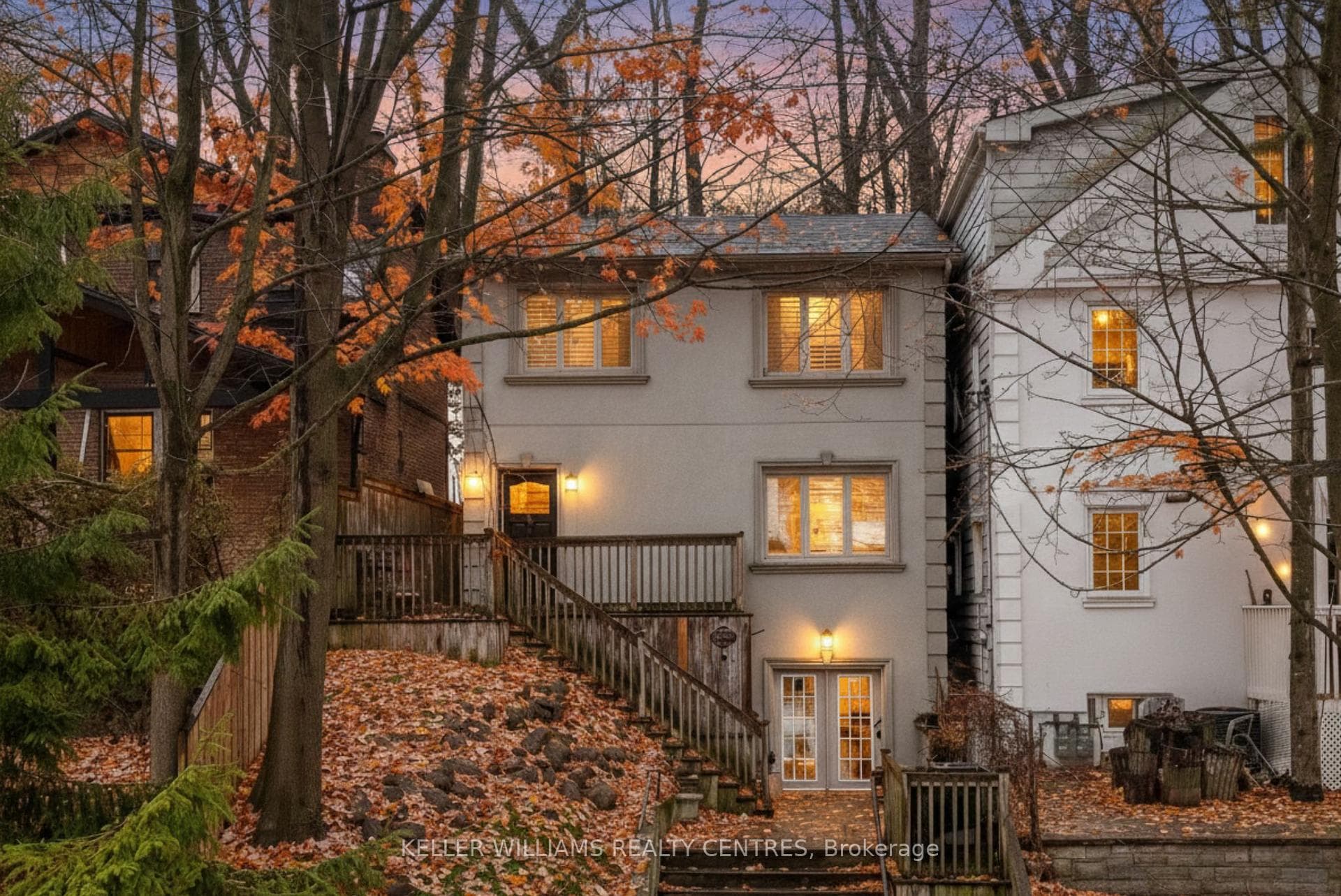 122A Neville Park Boulevard, The Beaches / Upper Beaches, ON M4E 3P8 - Photo 1