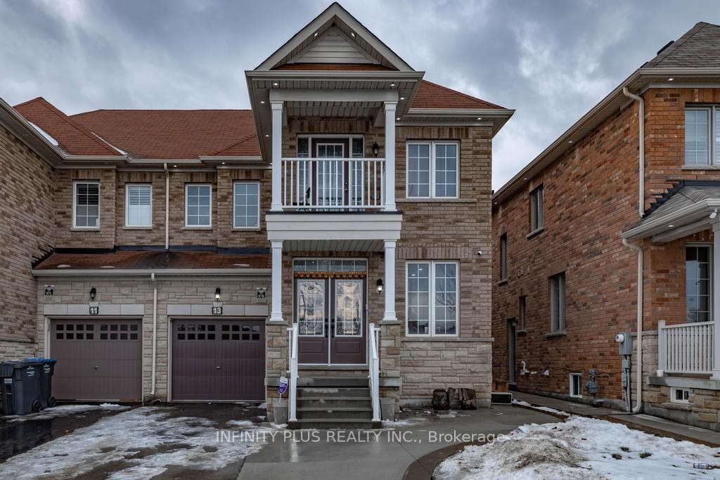 13 Buchanan Crescent, Brampton, ON L6X 5M3 - Photo 1