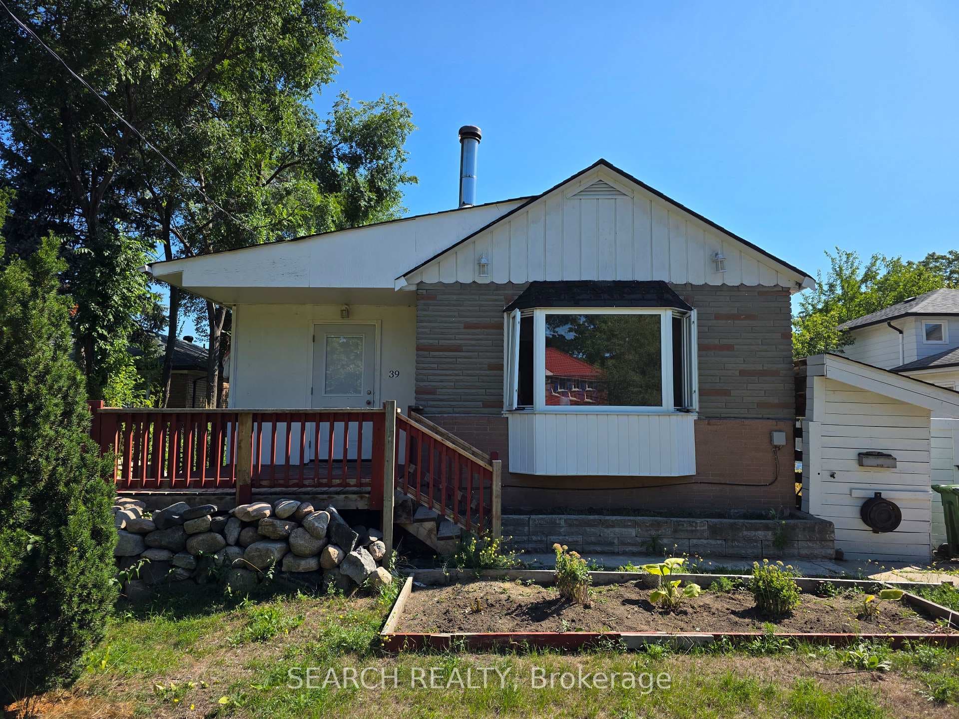39 Rodda Boulevard, Rouge / Port Union / Malvern, ON M1E 2Z7 - Photo 1