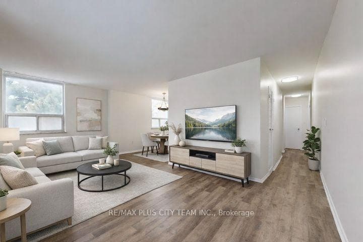 3311 Kingston Road Unit 311, Scarborough Town Centre, ON M1M 1R1 - Photo 1