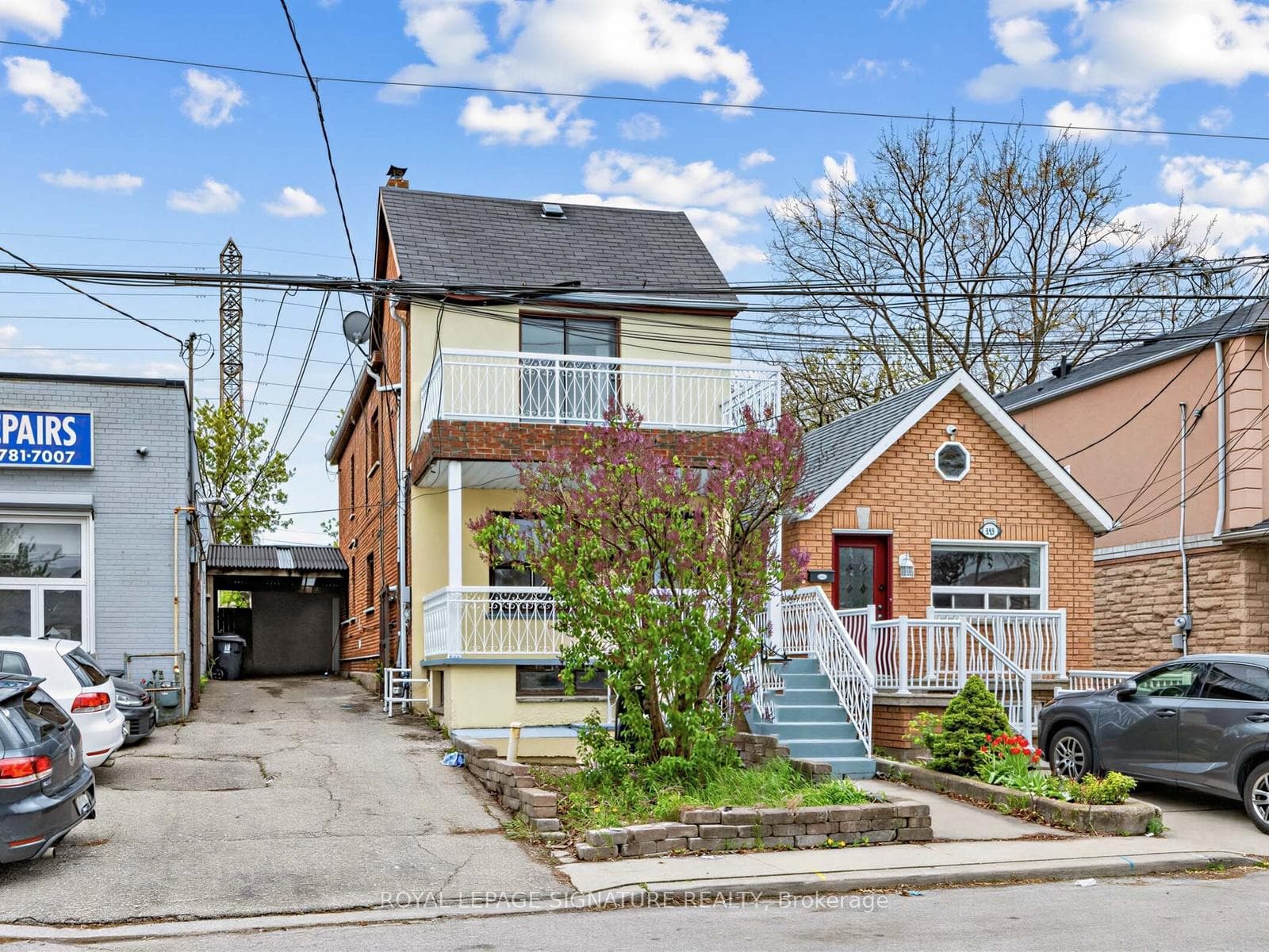 1157 Roselawn Avenue, York / Weston, ON M6B 1C5 - Photo 1