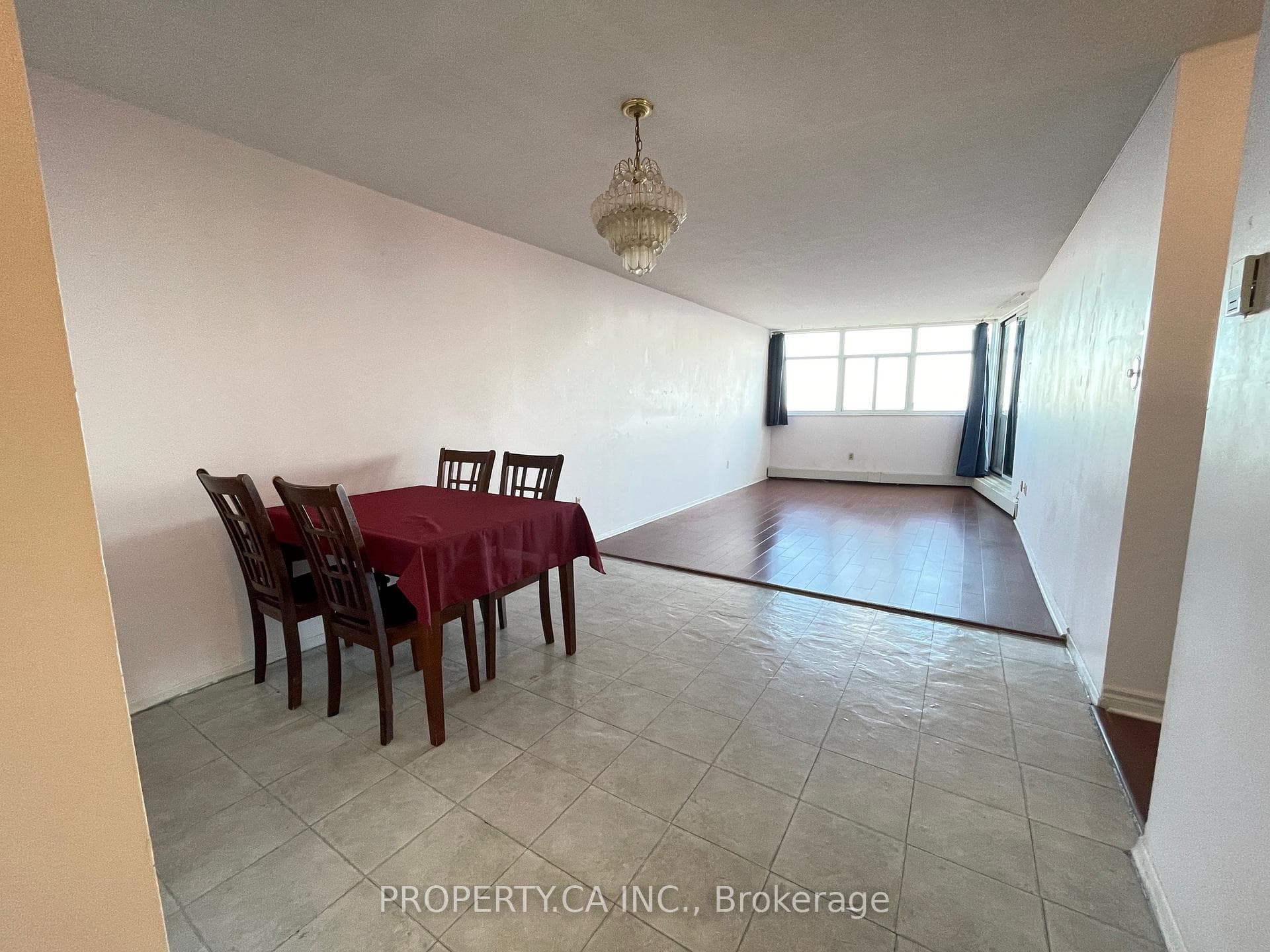 2050 Bridletowne Circle Unit 1904, Scarborough Village / Eglinton East, ON M1W 2V5 - Photo 1