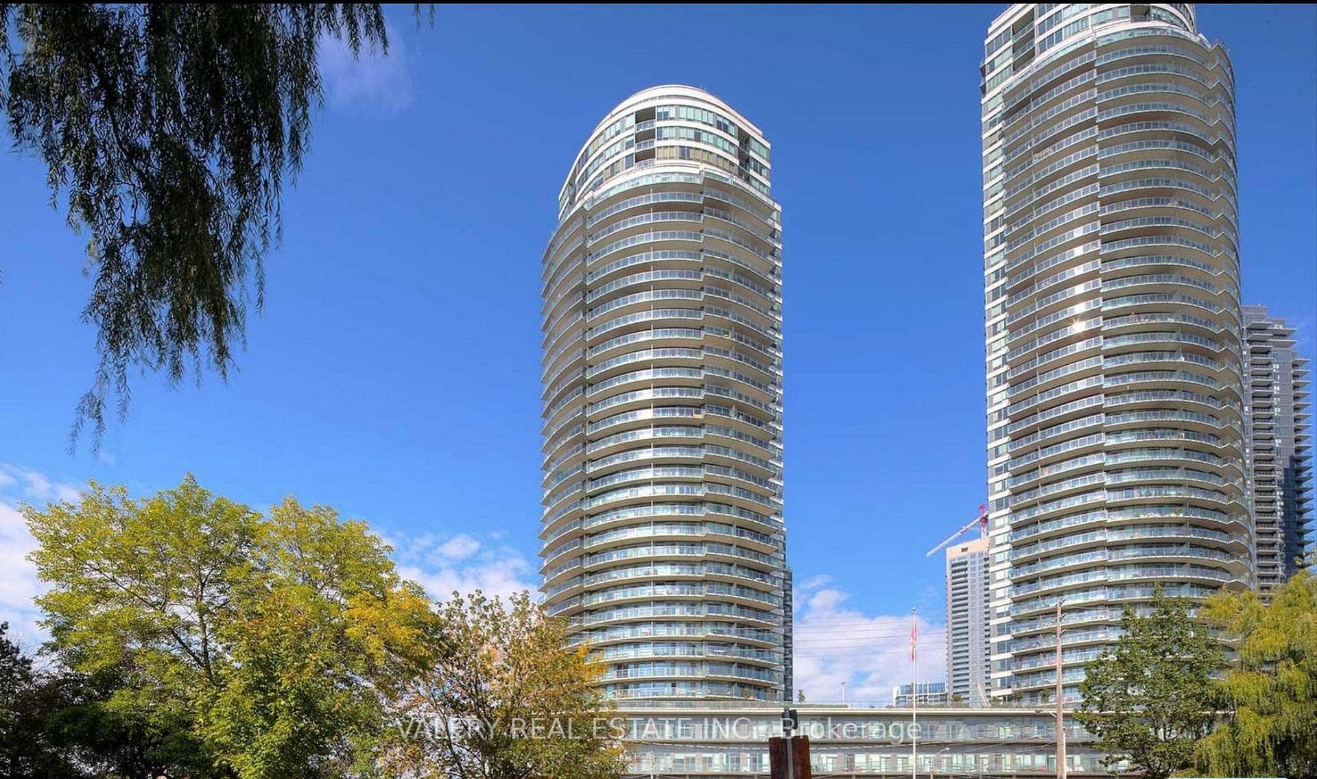 2240 Lakeshore Boulevard Unit 213, Liberty Village / Parkdale / South Parkdale, ON M8V 0B1 - Photo 1