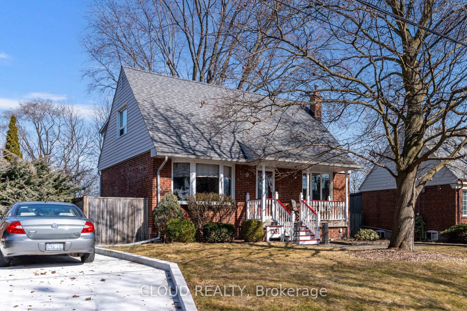 1531 Alexandra Boulevard, Mississauga, ON L5E 2B5 - Photo 1