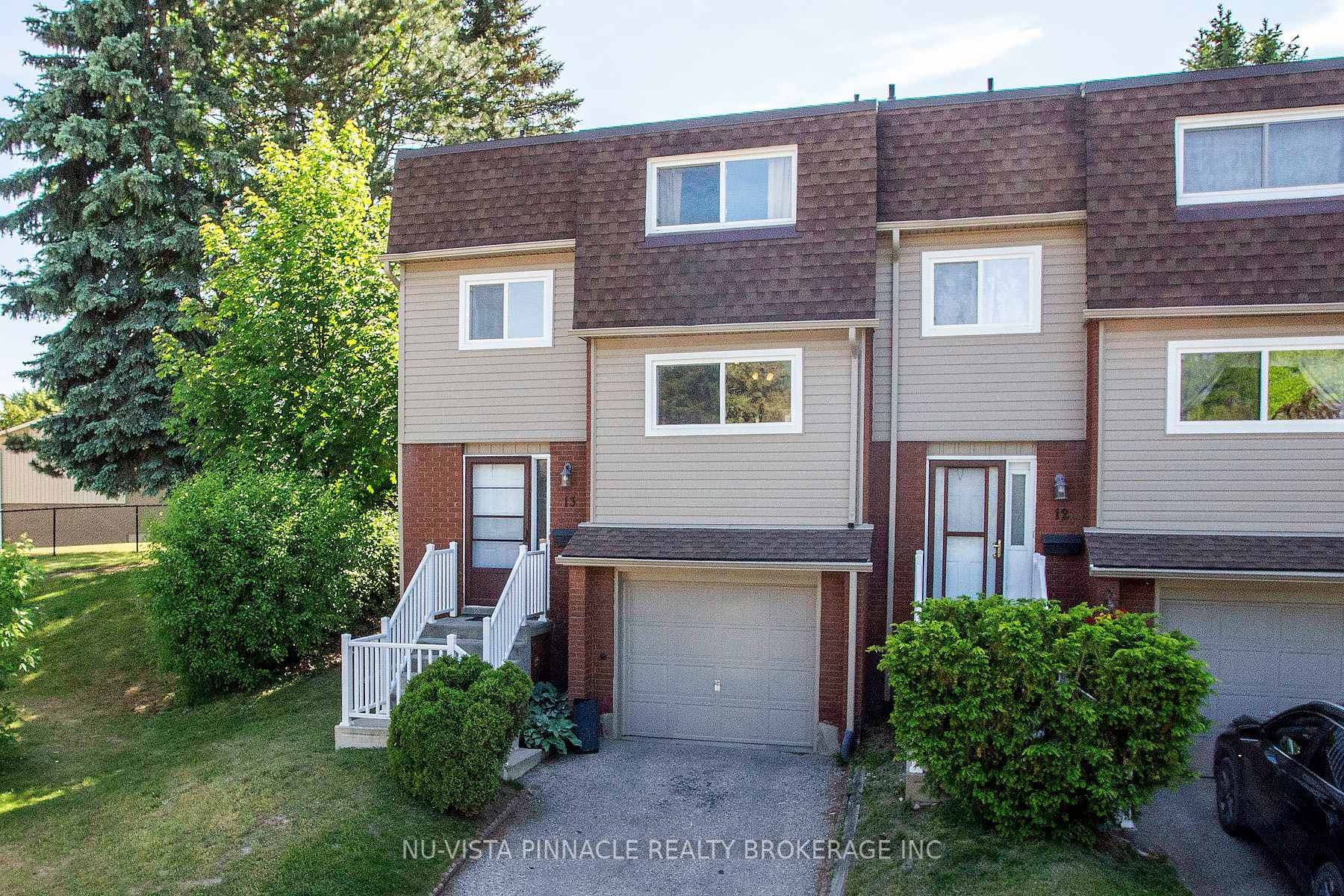 285 Bluevale Street Unit 13, Waterloo, ON N2J 4L8 - Photo 1