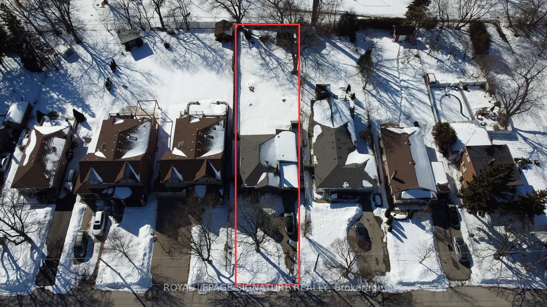 16 Muir Drive, Scarborough Town Centre, ON M1M 3B4 - Photo 1