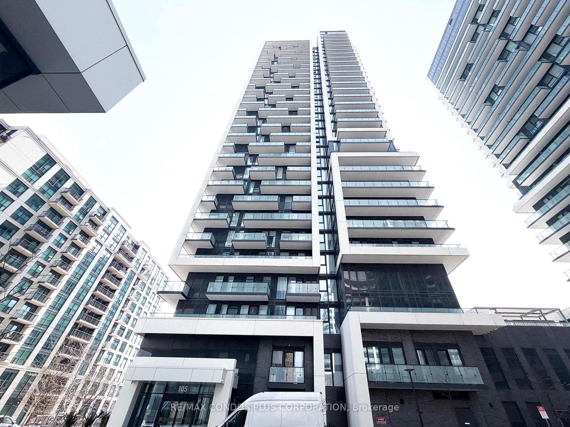 105 Oneida Crescent Unit 503, Richmond Hill