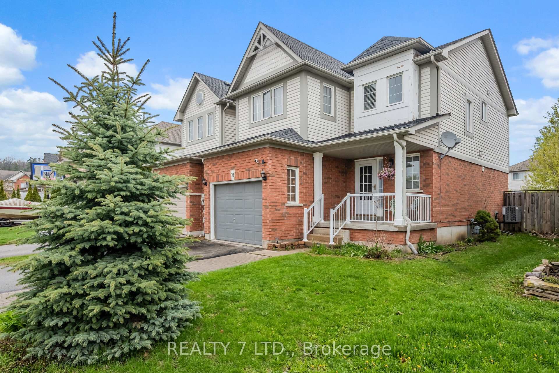 73 Bird Street, Barrie
