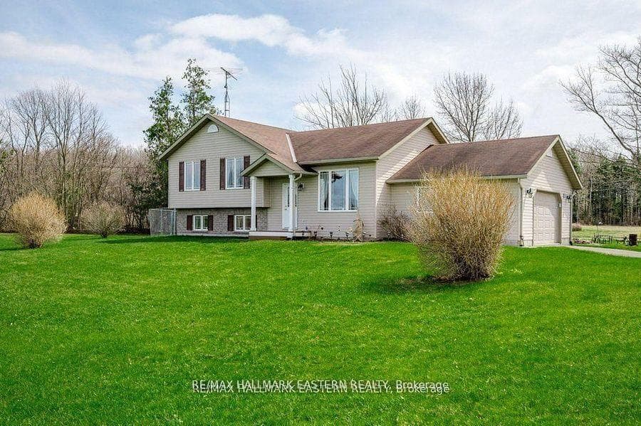 1755A Salem Road, Prince Edward County