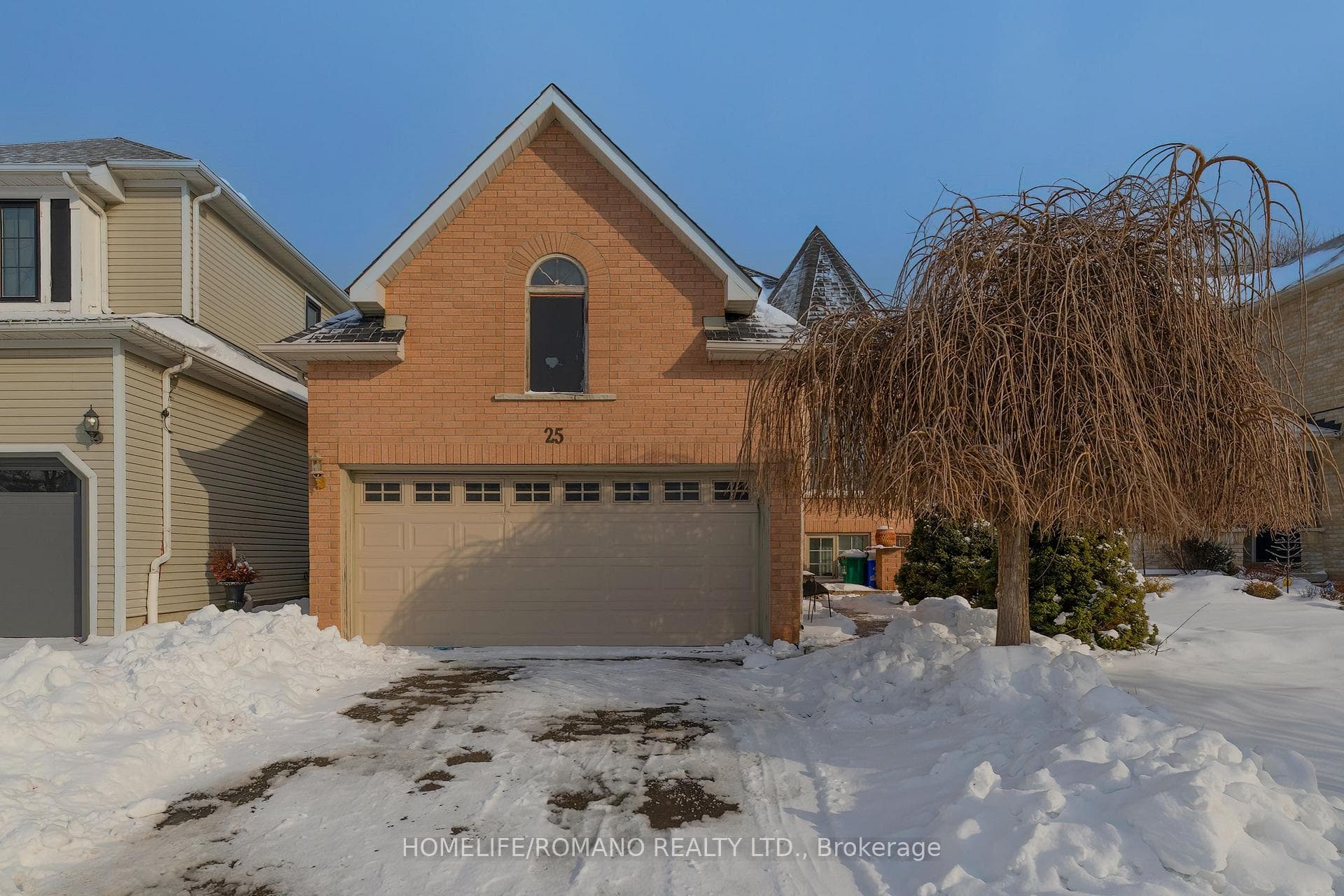 25 Bedell Crescent, Whitby, ON L1R 2N8 - Photo 1