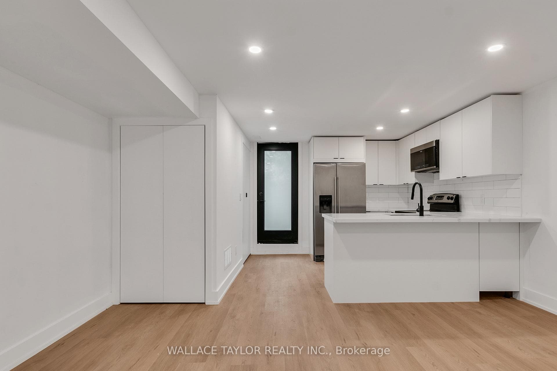 32 Alton Avenue Unit Lower, Riverdale / Leslieville, ON M4L 2M2 - Photo 1