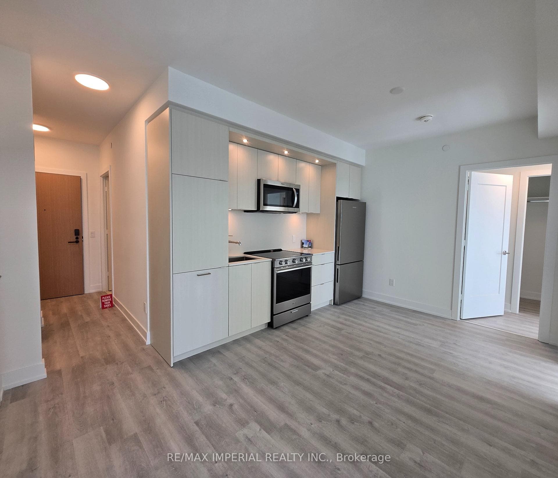 60 Central Park Parkway Unit 2110, Etobicoke (Islington / Rexdale)