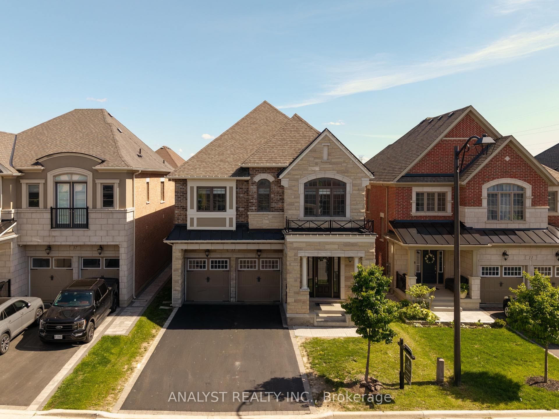 15 Streamside Street, Vaughan, ON L4H 4V3 - Photo 1