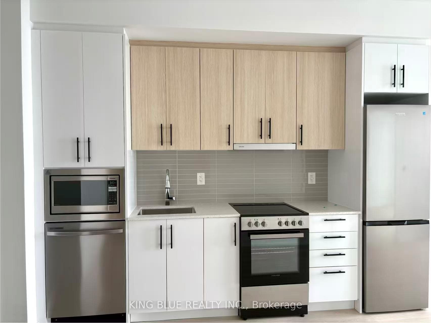 9763 Markham Road Unit 1512, Markham, ON L6E 0W4 - Photo 1