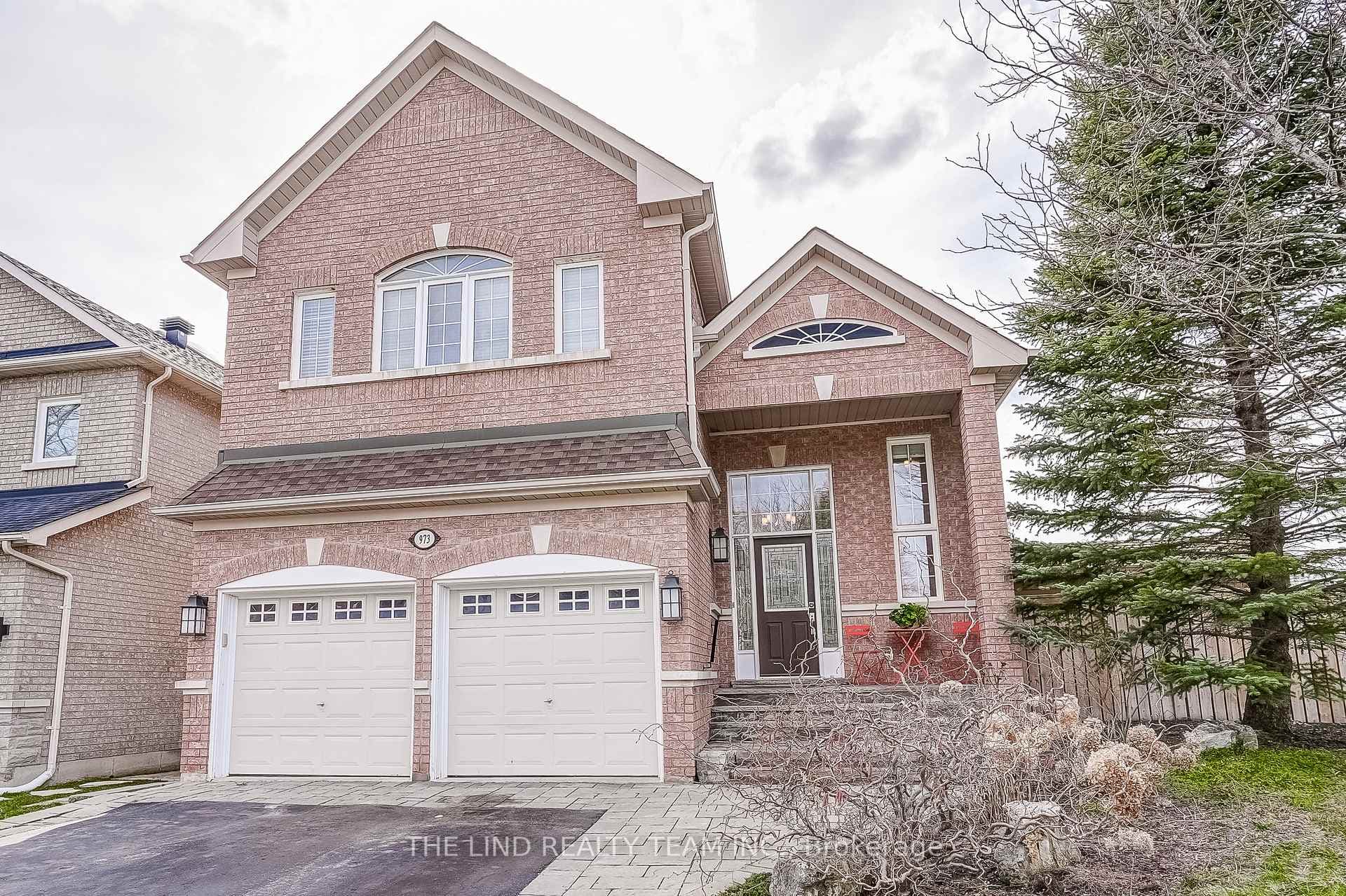 973 Best Circle, Newmarket, ON L3X 2K9 - Photo 1