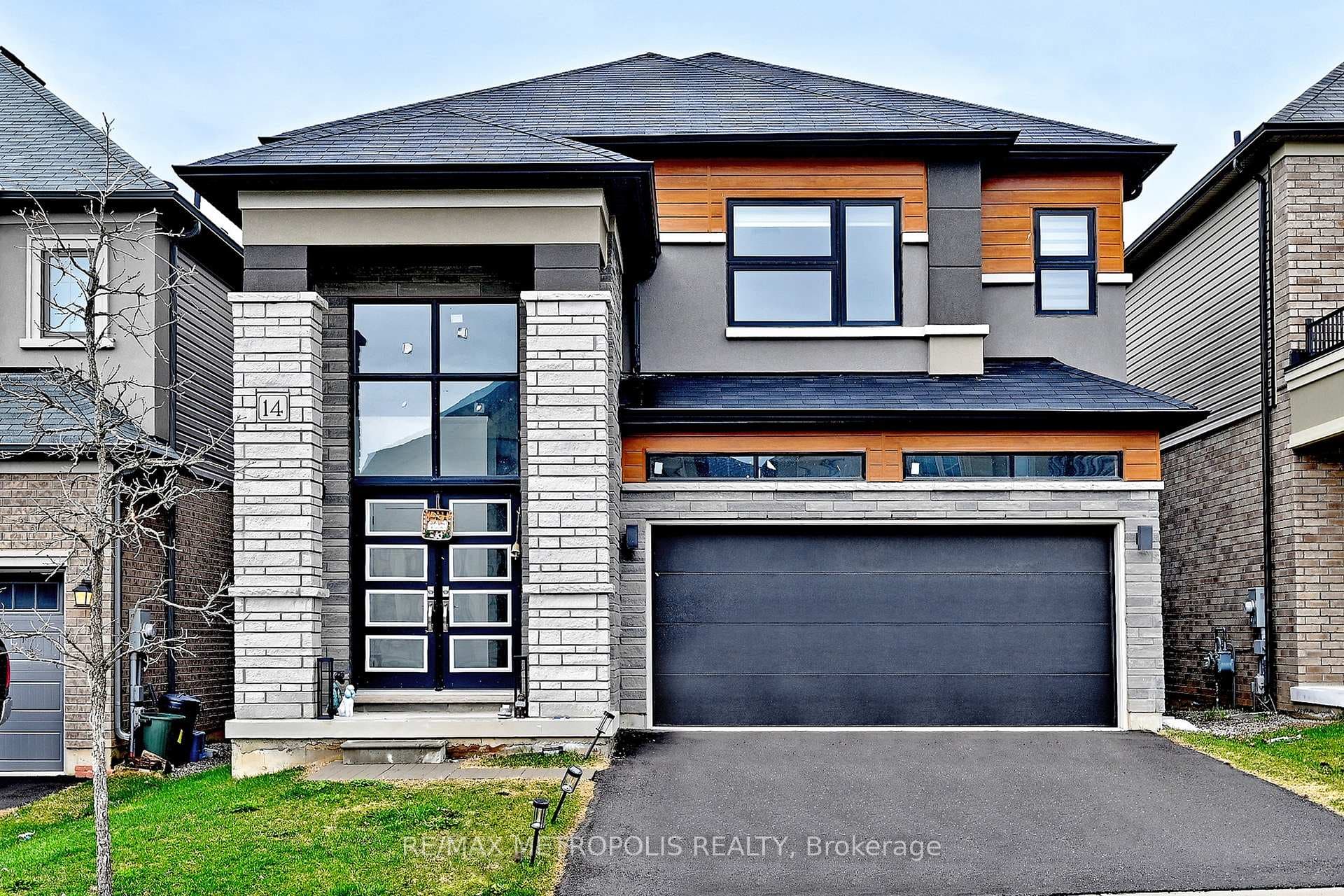 14 Jenner Drive, Brant