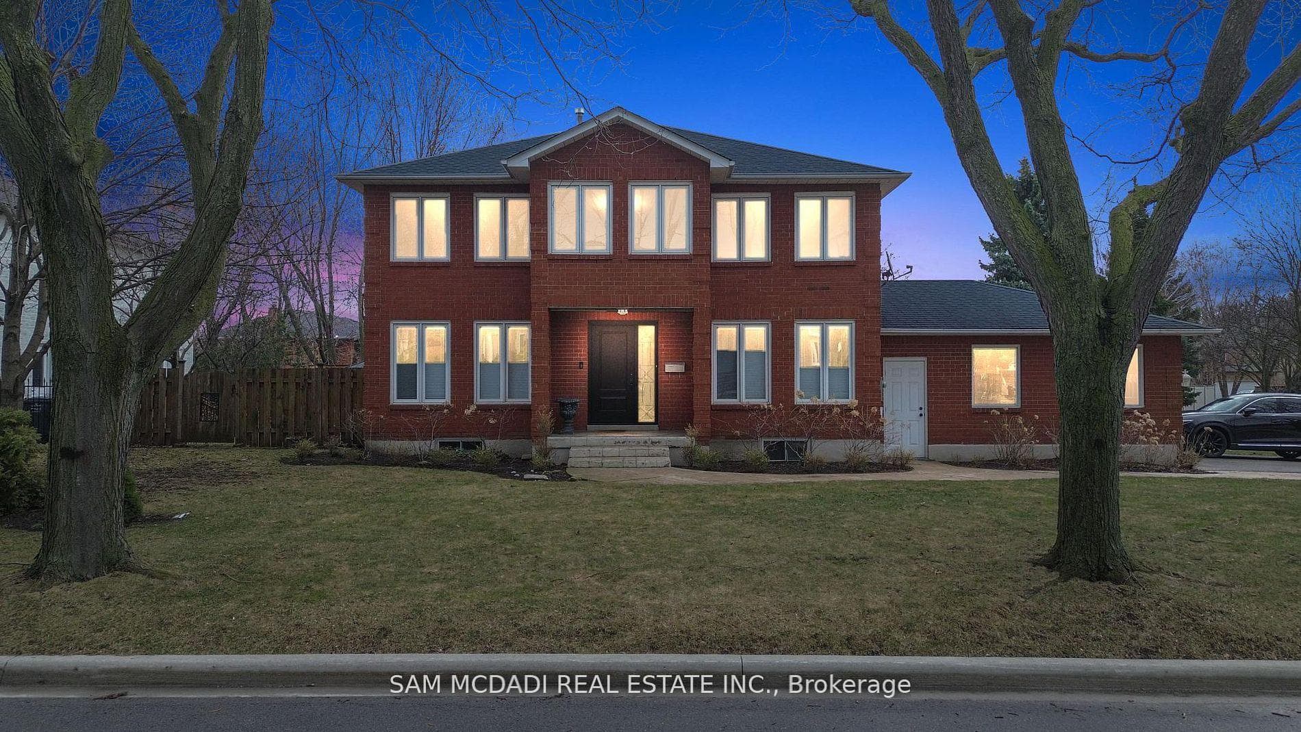 4025 Rolling Valley Drive, Mississauga, ON L5L 5P3 - Photo 1
