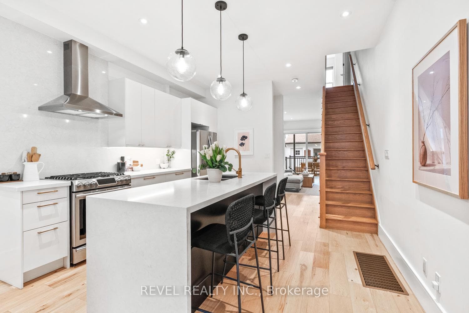 23 Manning Avenue, Downtown Toronto / Waterfront, ON M6J 2K3 - Photo 1