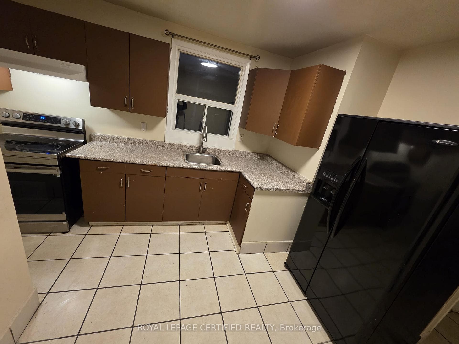 45 Huntington Avenue Unit Upper, Dorset Park / Kennedy Park, ON M1K 4K9 - Photo 1