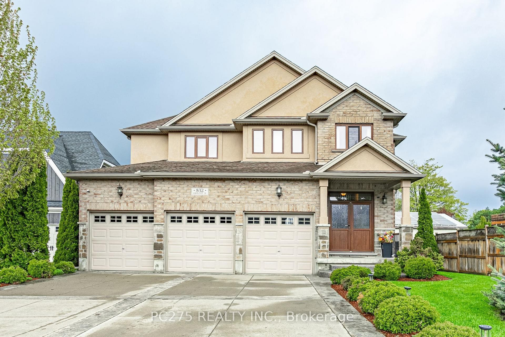 832 Normandy Drive, Woodstock
