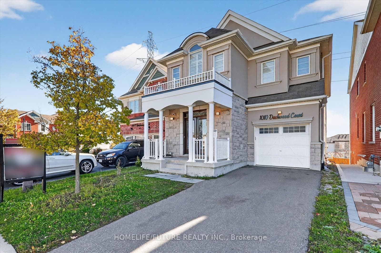 1010 Dashwood Court, Pickering, ON L1V 2P8 - Photo 1