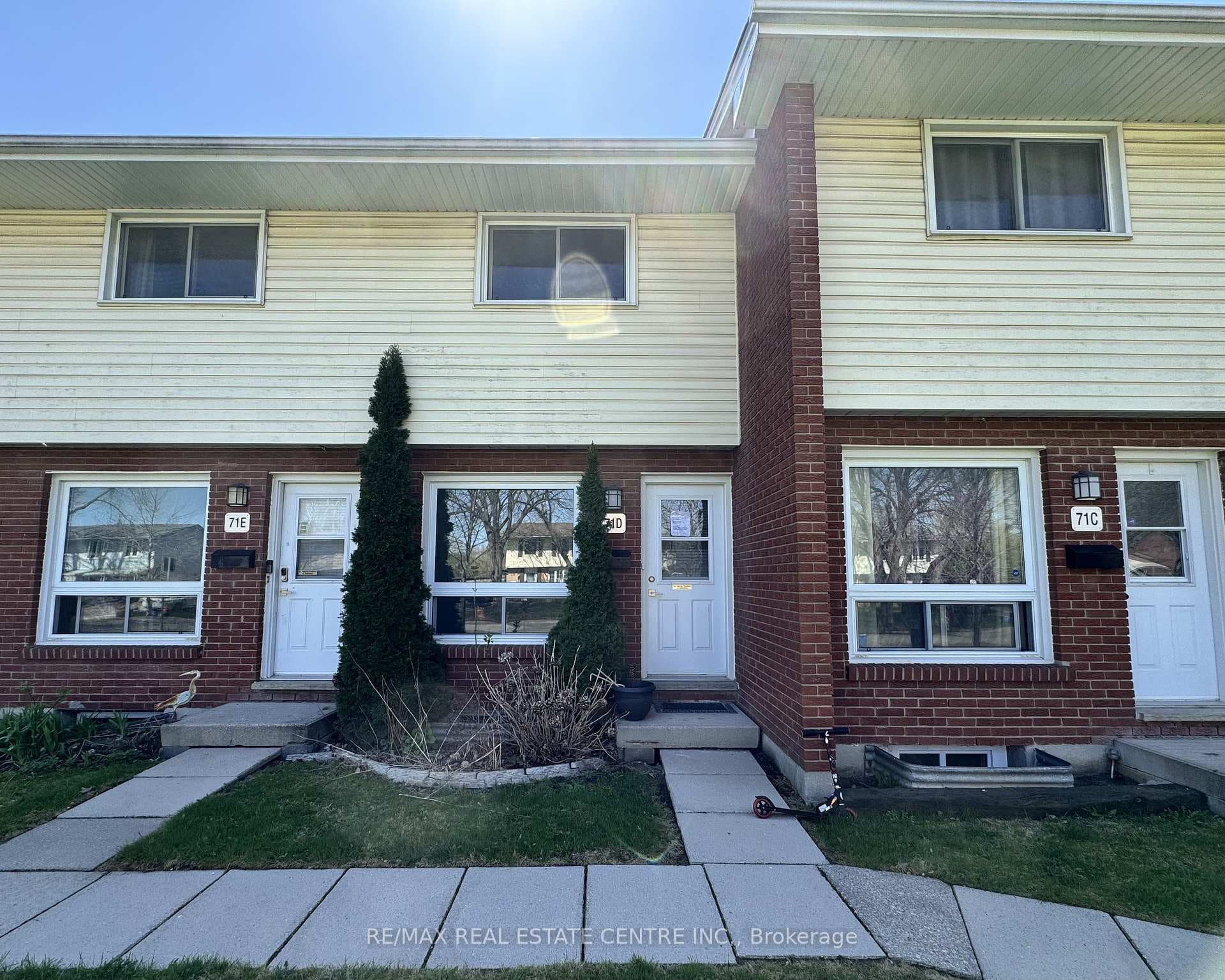 71D Wellesley Crescent Unit D, London East, ON N5V 1J6 - Photo 1