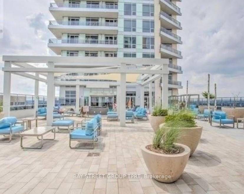 9205 Yonge Street Unit 314, Richmond Hill, ON L4C 6Z2 - Photo 1