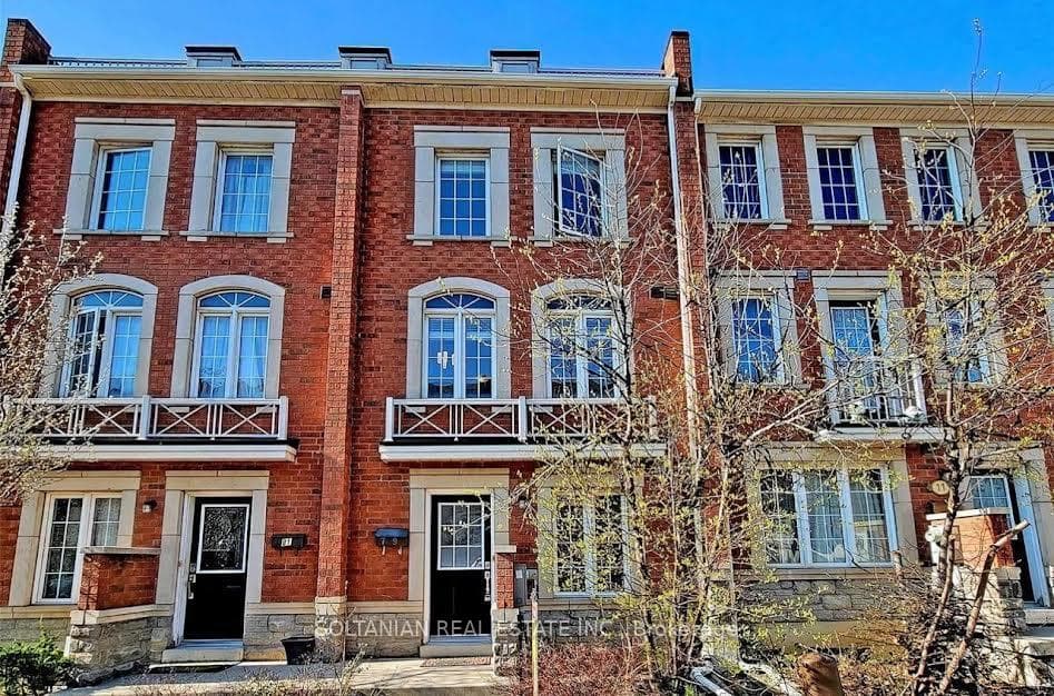 79 Jim Baird Mews, Toronto W05