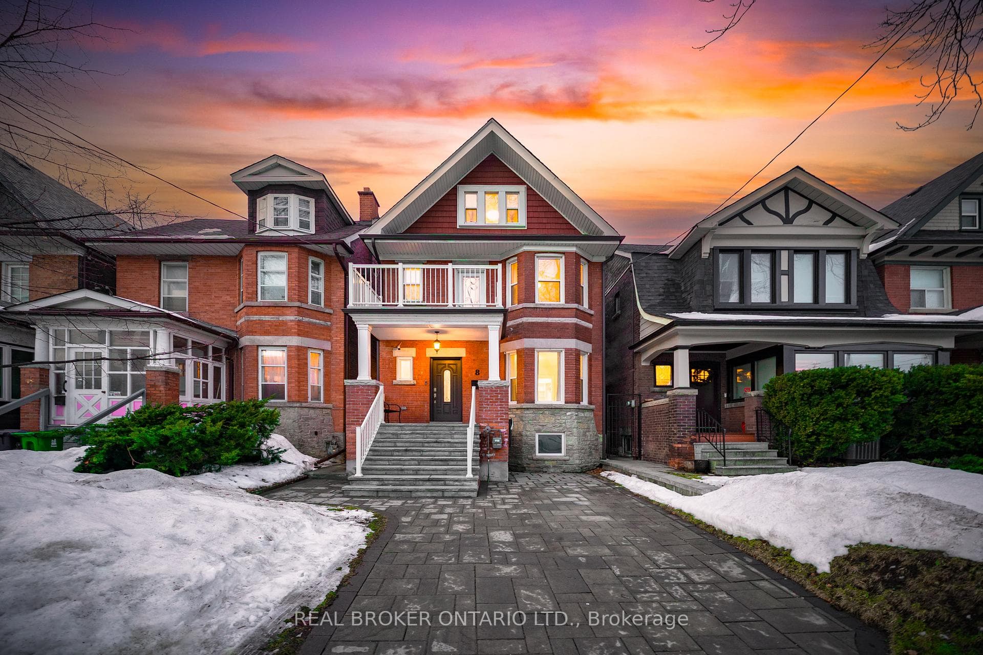 8 Springhurst Avenue, High Park / Junction / Roncesvalles, ON M6K 1A9 - Photo 1