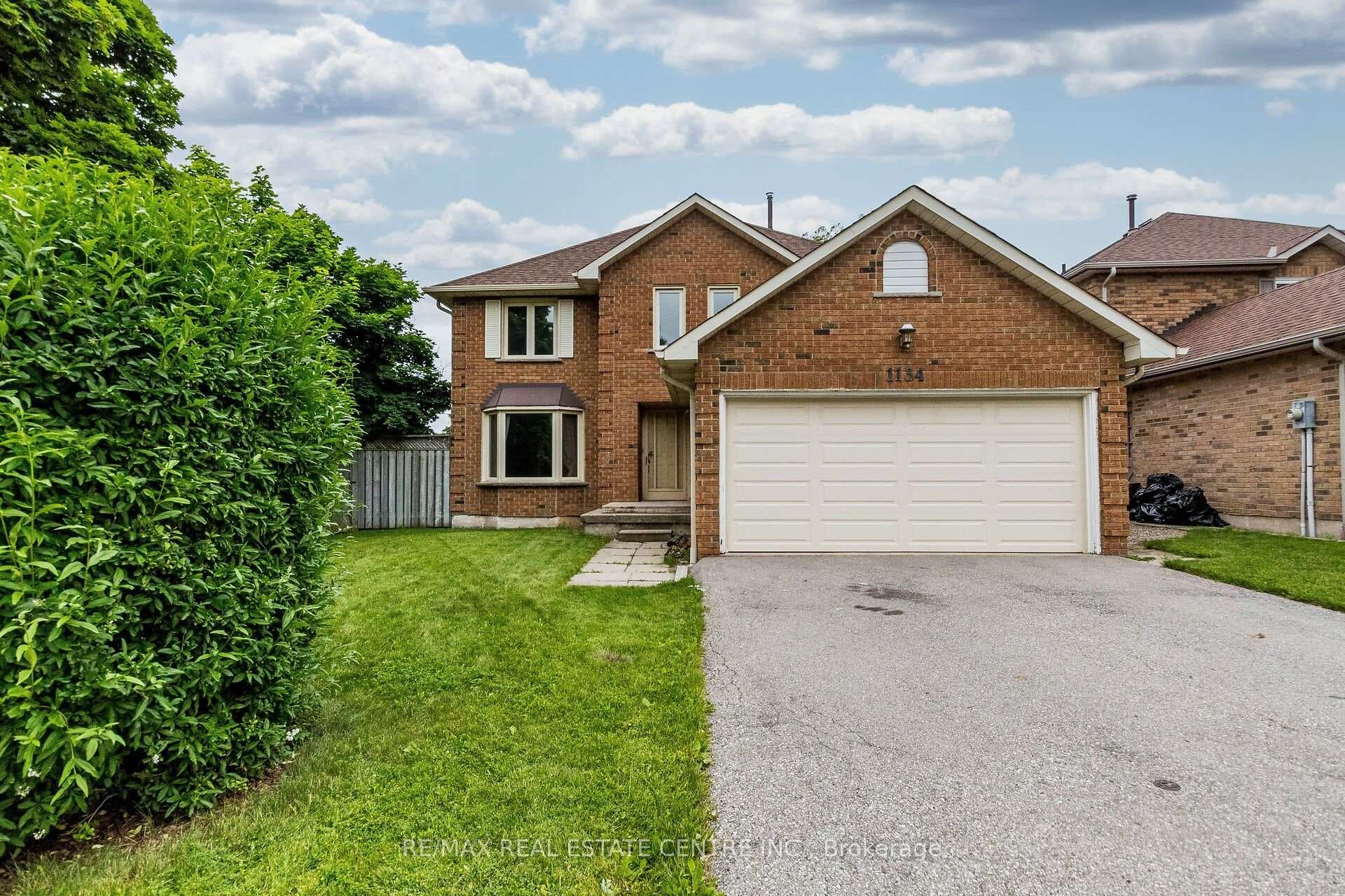 1134 Deer Run, Mississauga, ON L5C 3S6 - Photo 1