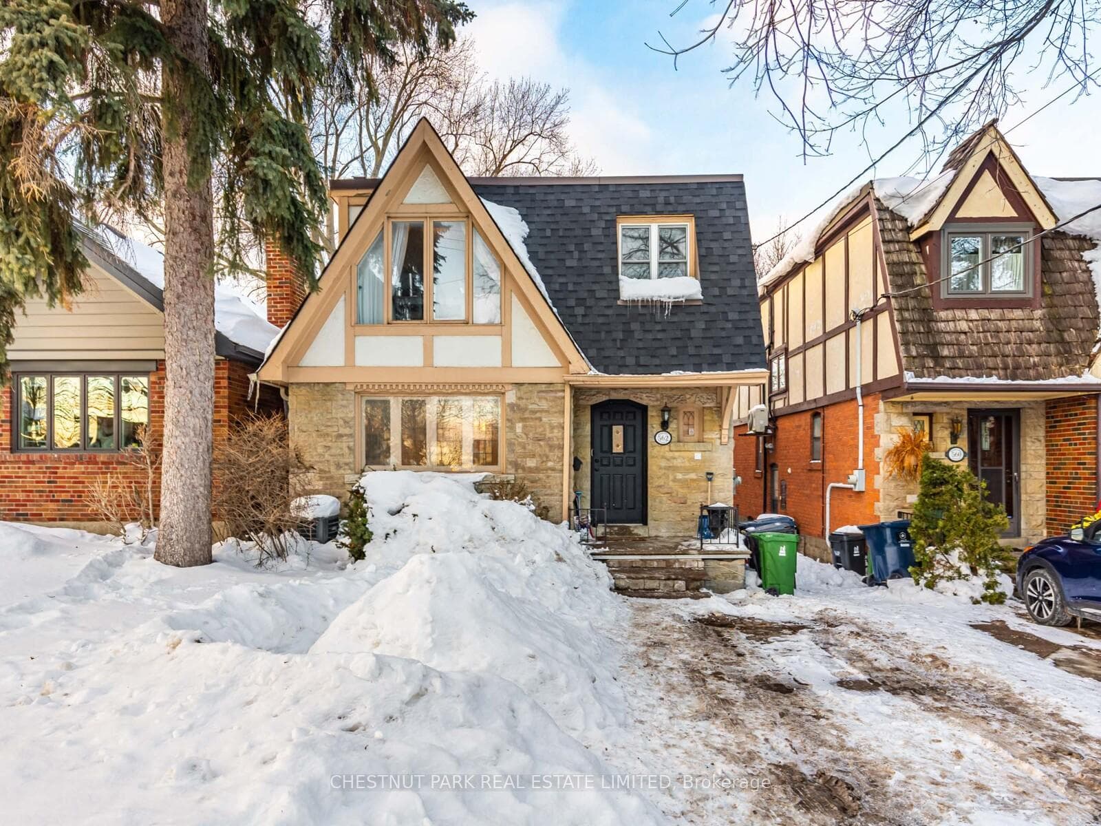 562 Roselawn Avenue, Lawrence Park / Bedford Park, ON M5N 1K4 - Photo 1