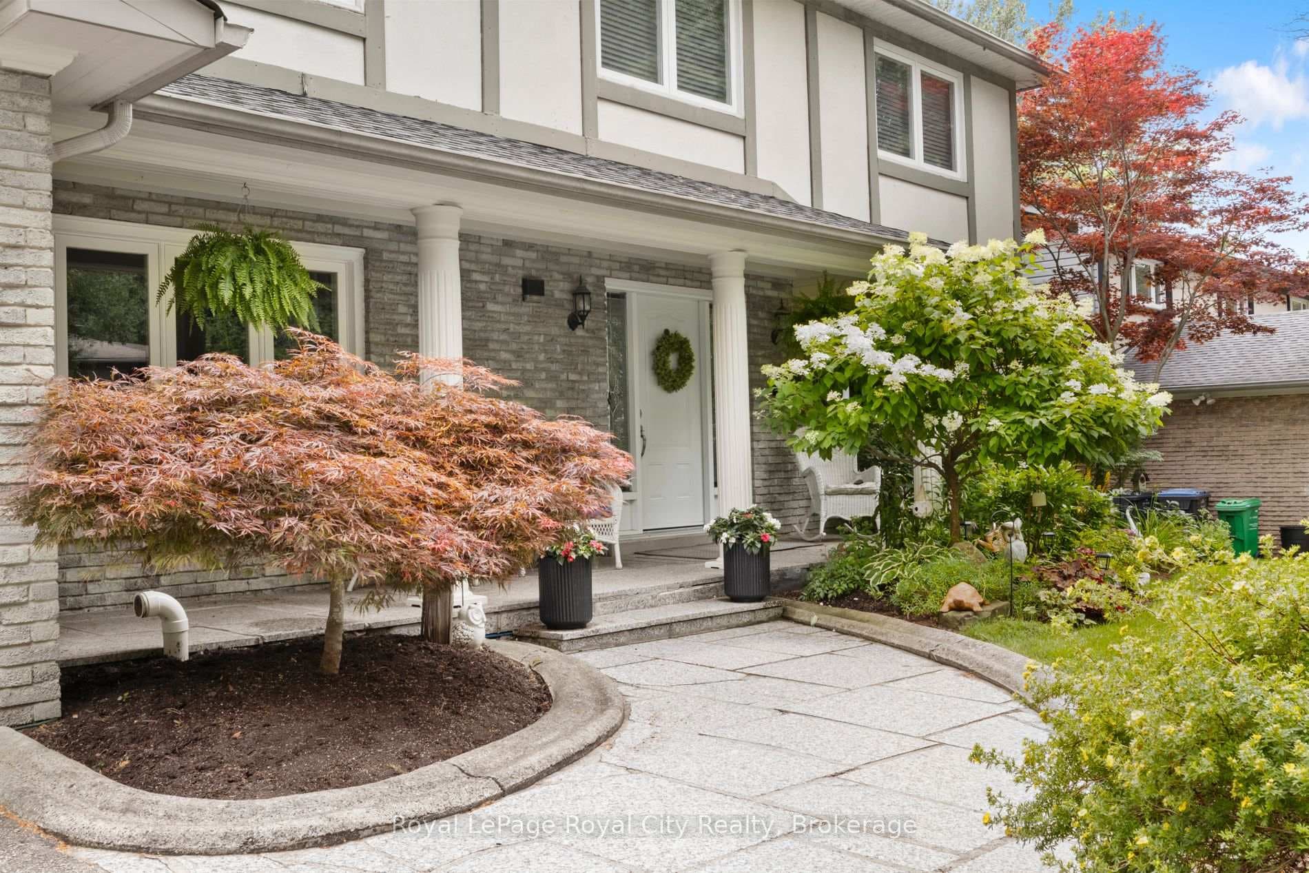 1548 Troika Court, Mississauga, ON L5J 4C4 - Photo 1