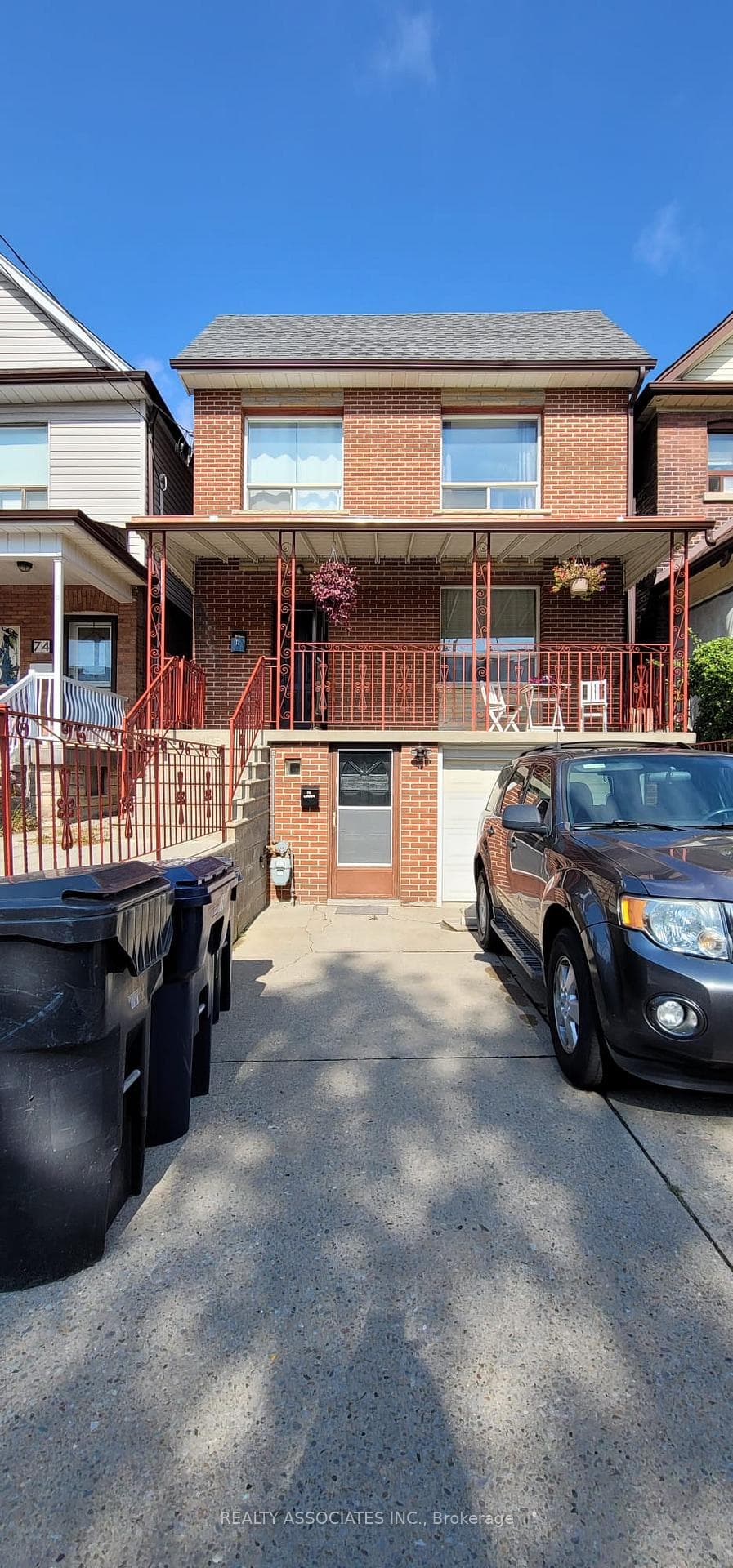 72 Auburn Avenue Unit Lower, Keelesdale / Eglinton West, ON M6H 2L9 - Photo 1