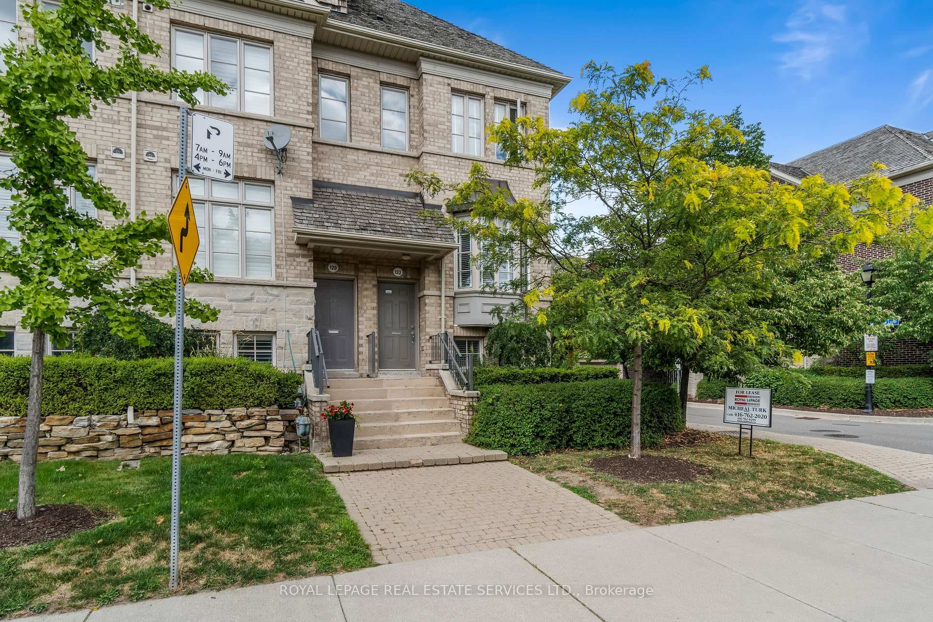 122 Six Point Road, Etobicoke (Islington / Rexdale), ON M8Z 0A1 - Photo 1