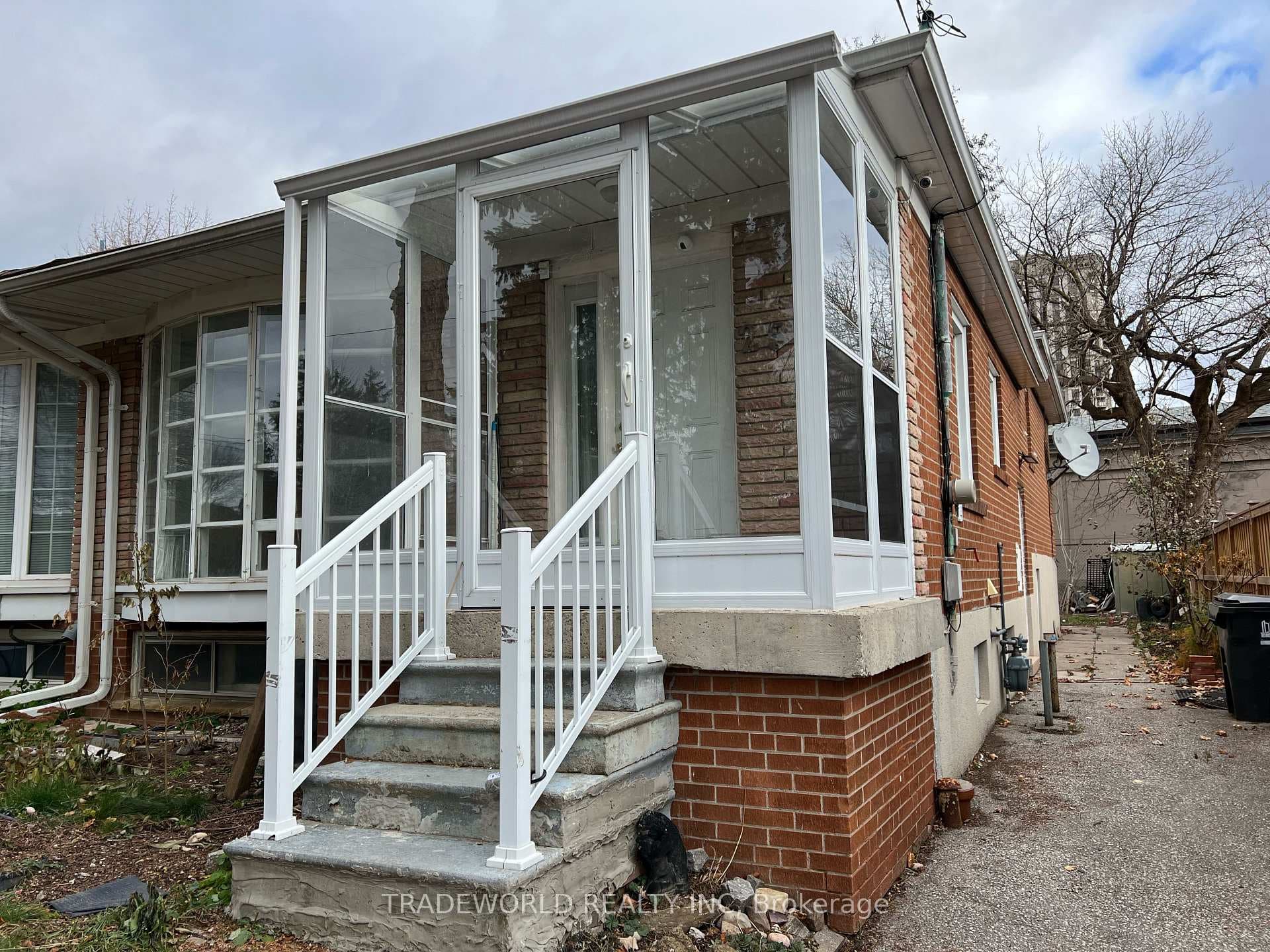 25 Linelle Street, Thornhill / Willowdale, ON M2N 2J4 - Photo 1