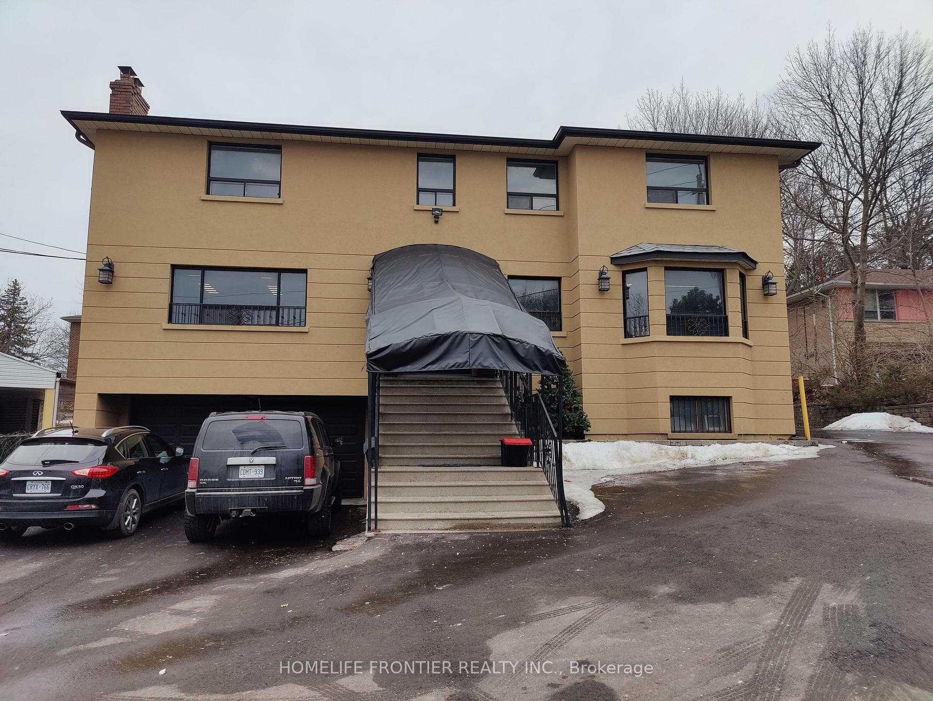 165 Steeles Avenue, Willowdale / Newtonbrook, ON M2M 3Y5 - Photo 1
