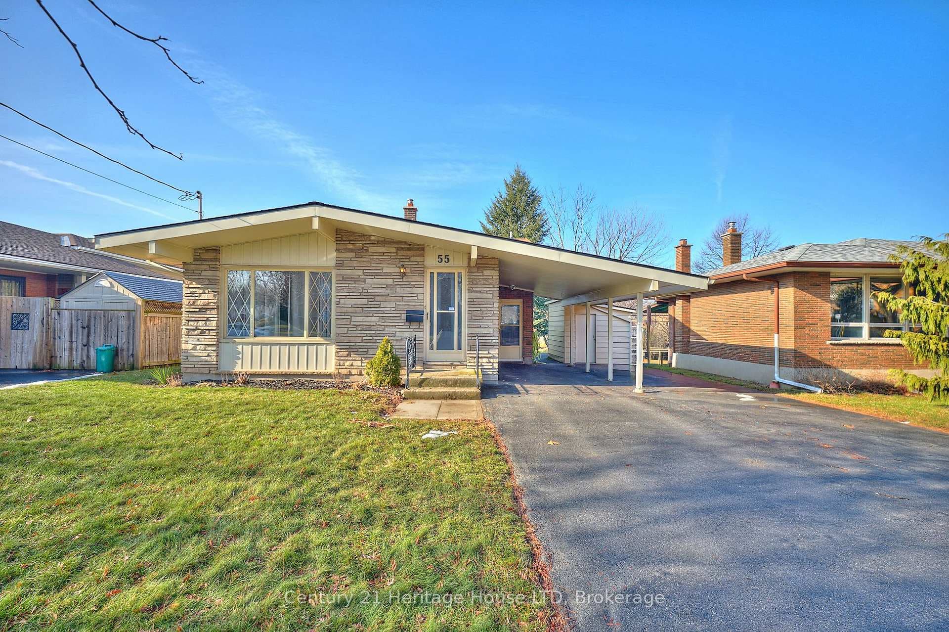 55 Windward Street, St. Catharines