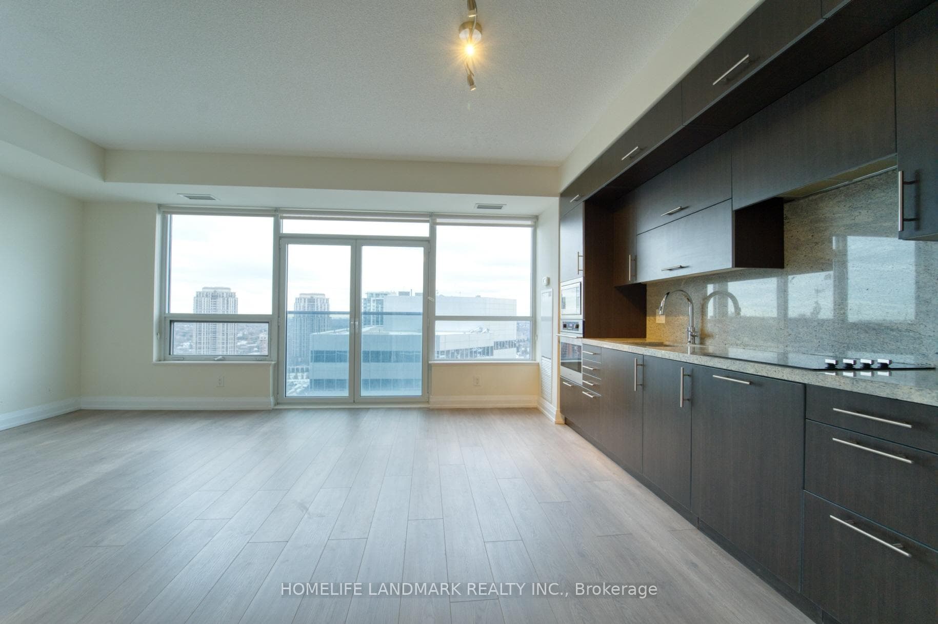2 Anndale Drive Unit 2009, Willowdale / Newtonbrook, ON M2N 0G5 - Photo 1