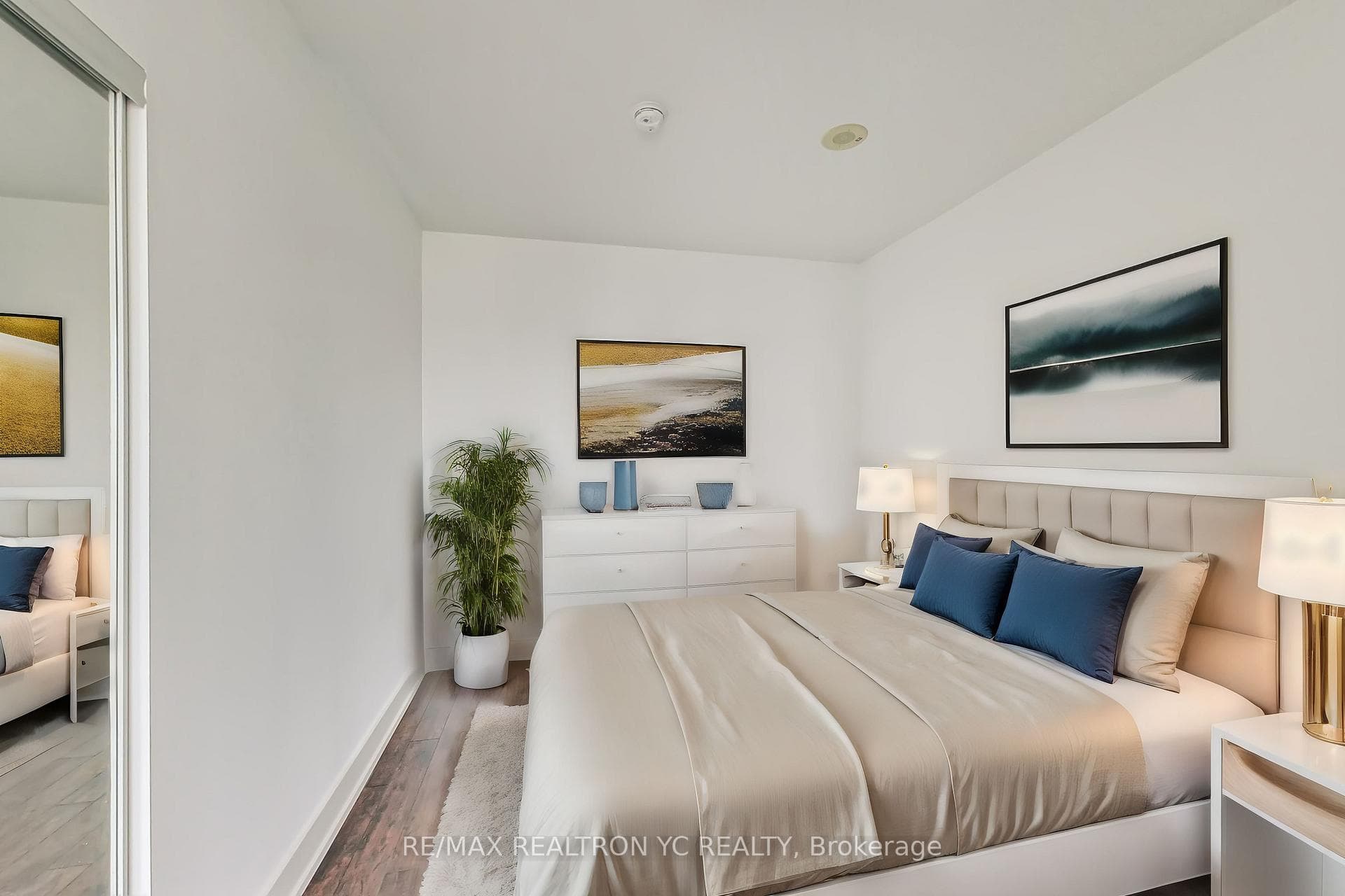 68 Shuter Street Unit 2301, Regent Park / Cabbagetown / St. James Town, ON M5B 0B4 - Photo 1