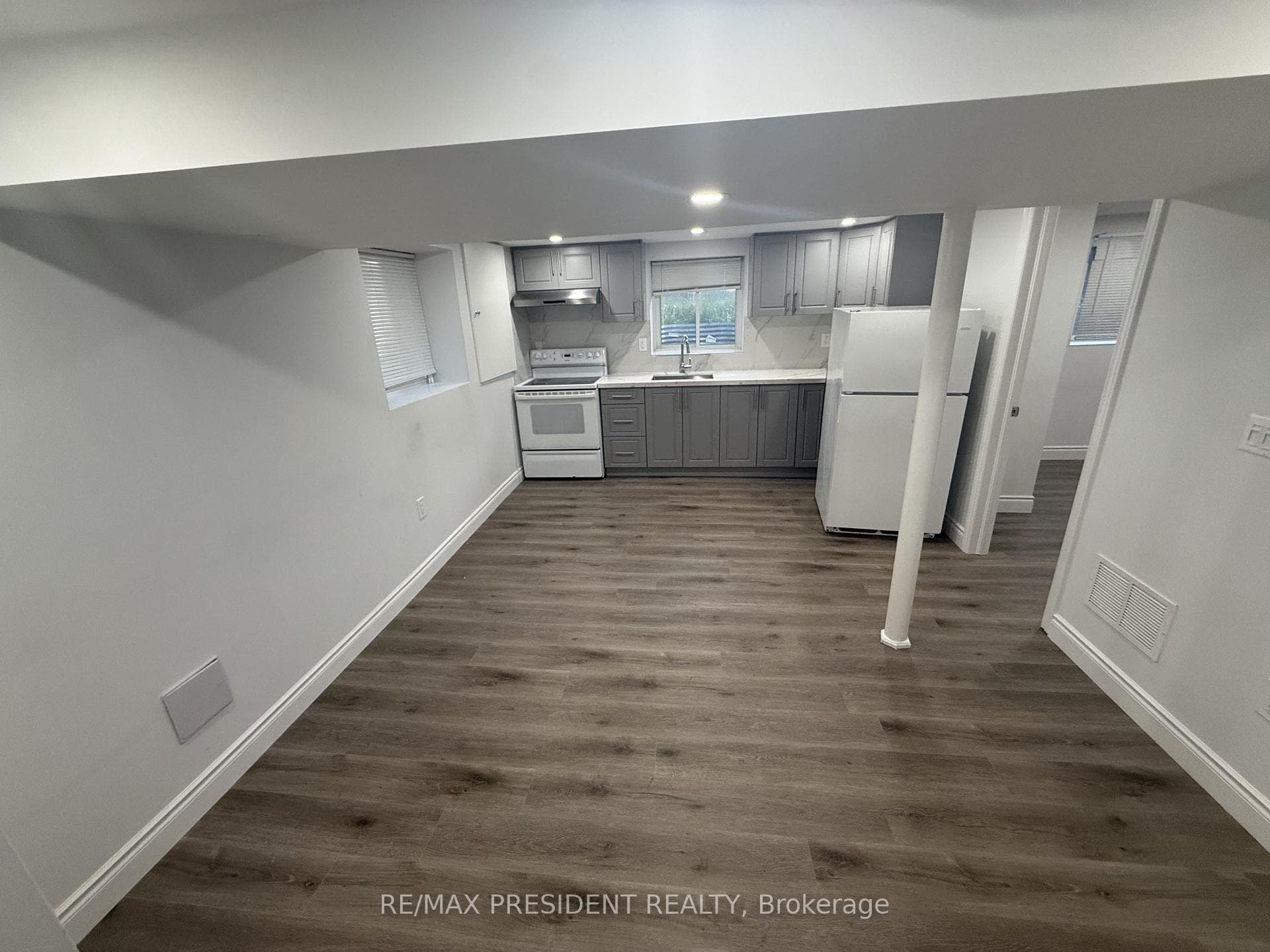 45 Elmvale Crescent Unit LOWER, Etobicoke (West Mall / Rexdale), ON M9V 2B8 - Photo 1