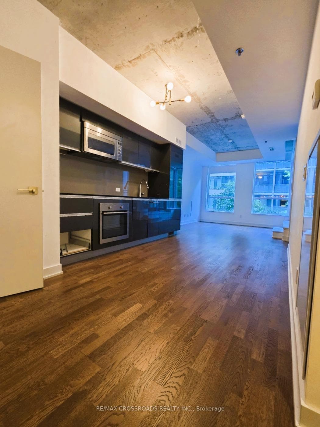 20 Minowan Miikan Lane Unit 221, Downtown Toronto / Waterfront, ON M6J 0E5 - Photo 1
