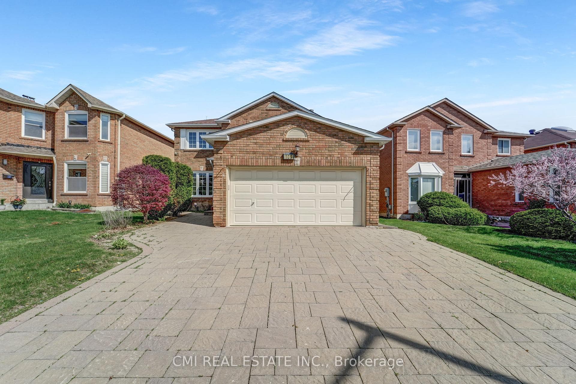 109 Valleymede Drive, Richmond Hill, ON L4B 1T6 - Photo 1