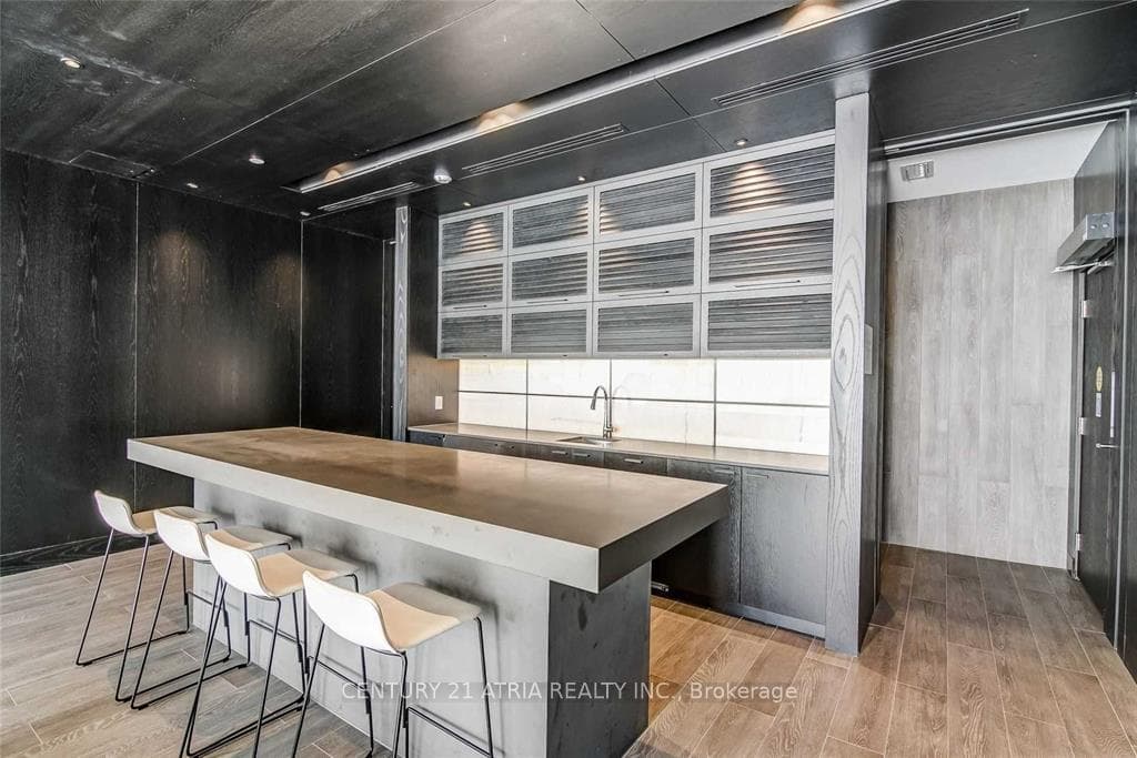 1255 Bayly Street Unit 2406, Pickering