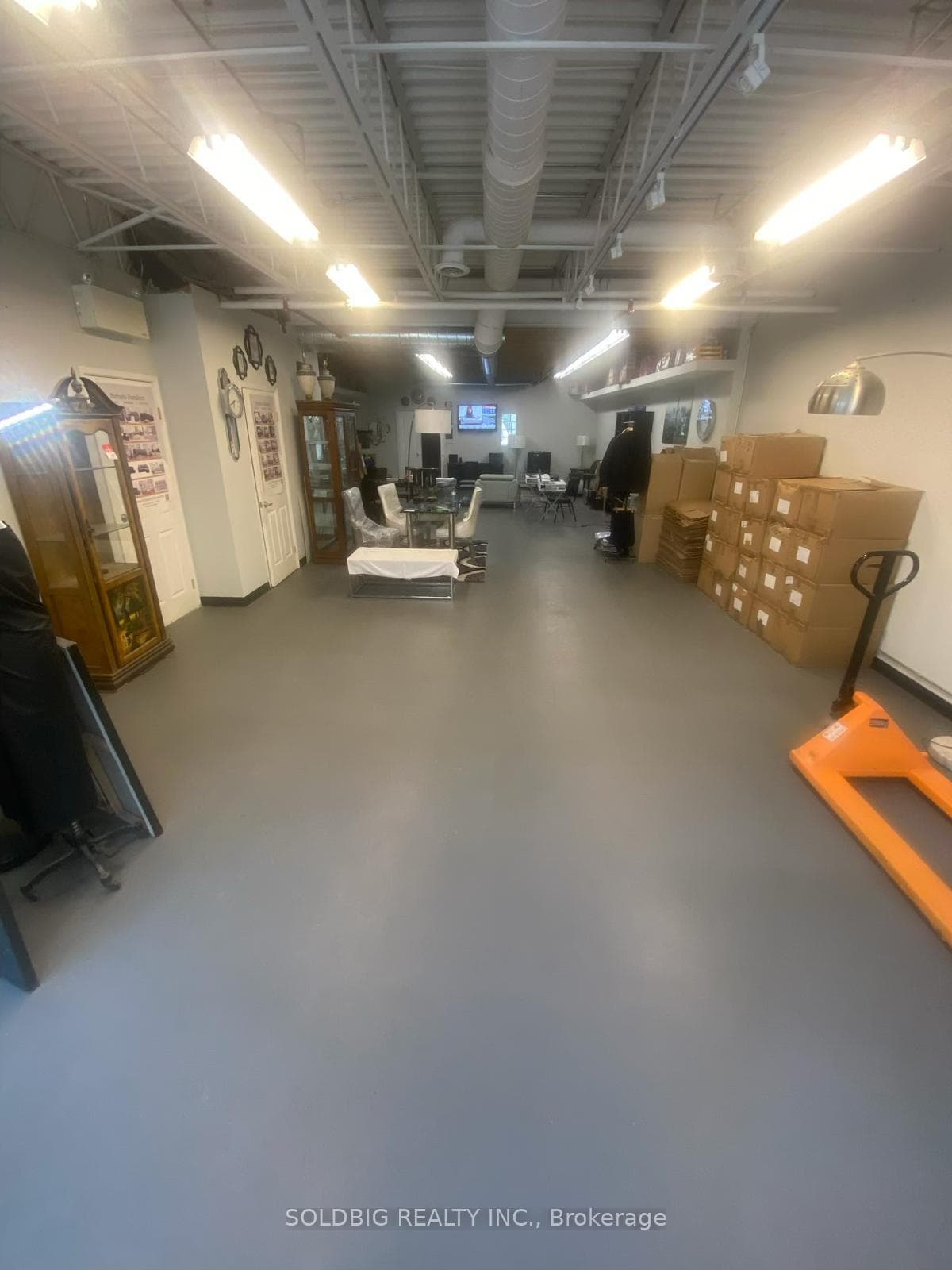 130 Industry Street Unit 21, York / Weston, ON M6M 5G3 - Photo 1