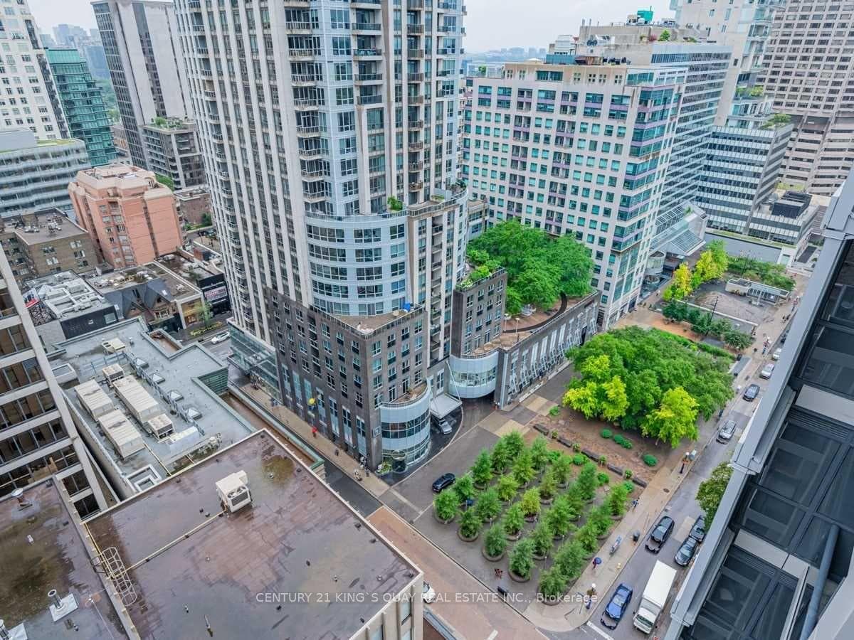 88 Cumberland Street Unit 1206, Annex / Yorkville / Summerhill, ON M5R 0C8 - Photo 1