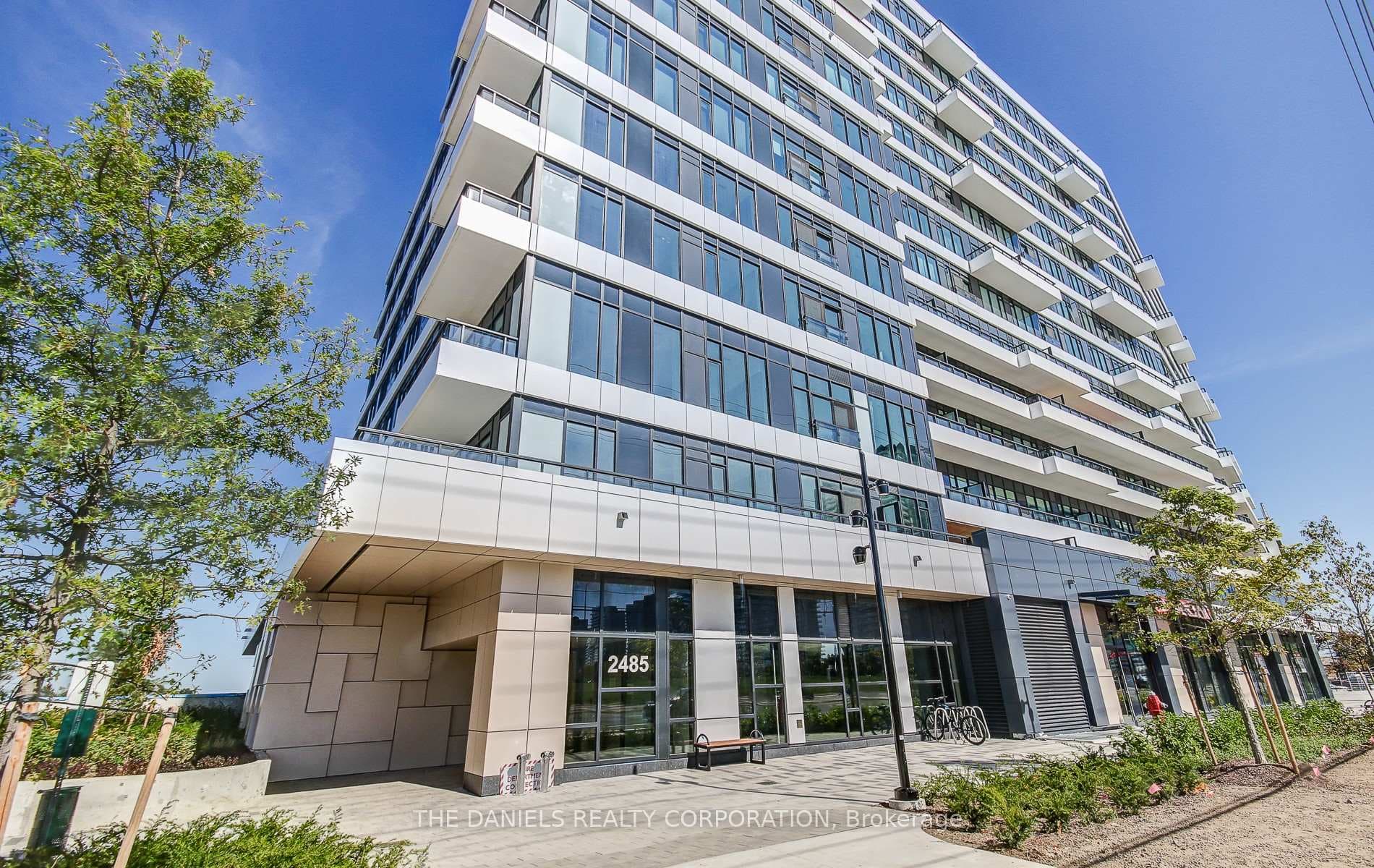 2485 Eglinton Avenue Unit 918, Mississauga