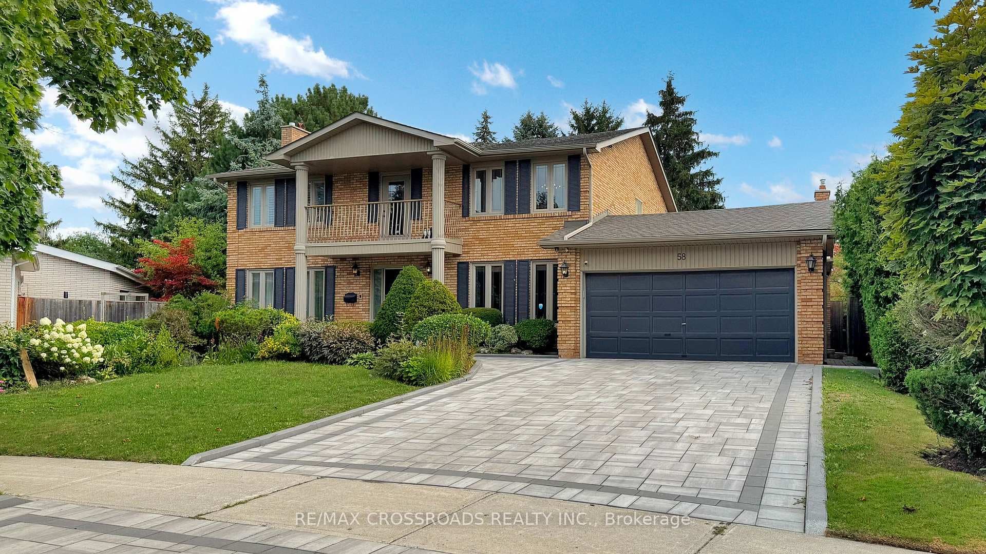 58 Cosmic Drive, Don Mills / Parkwoods / Victoria Village, ON M3B 3G2 - Photo 1
