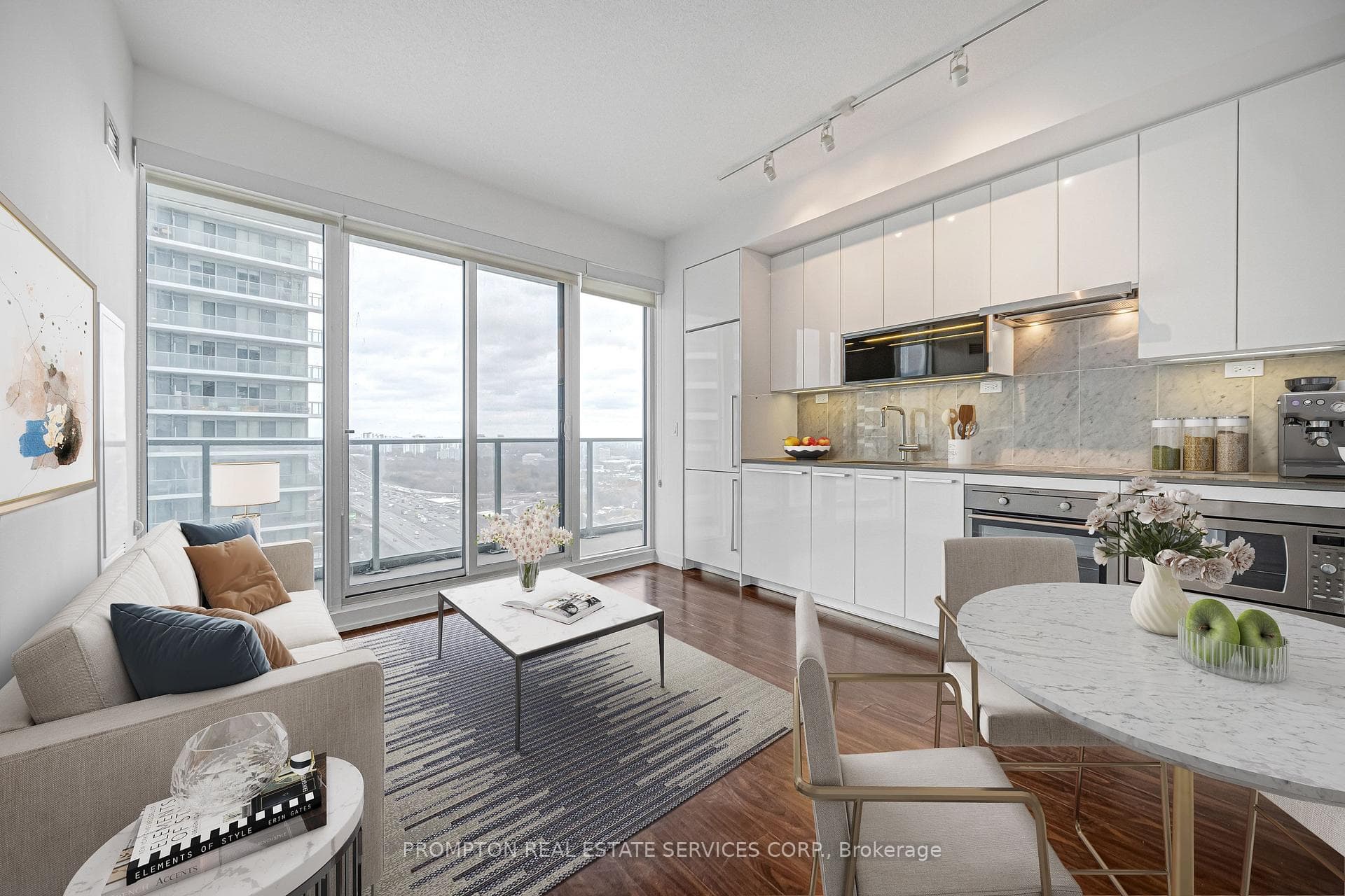115 McMahon Drive Unit 2507, Hillcrest Village / Bayview Village, ON M2K 0E3 - Photo 1
