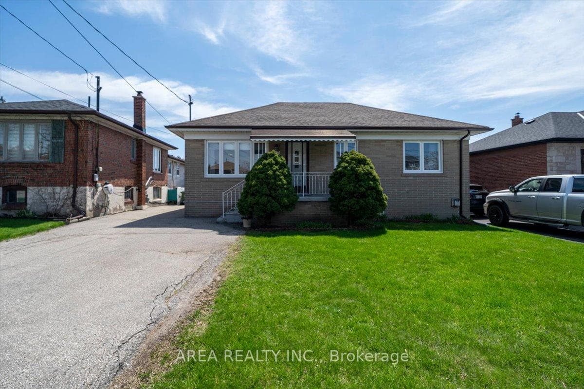 37 Marcia Avenue, Toronto W04